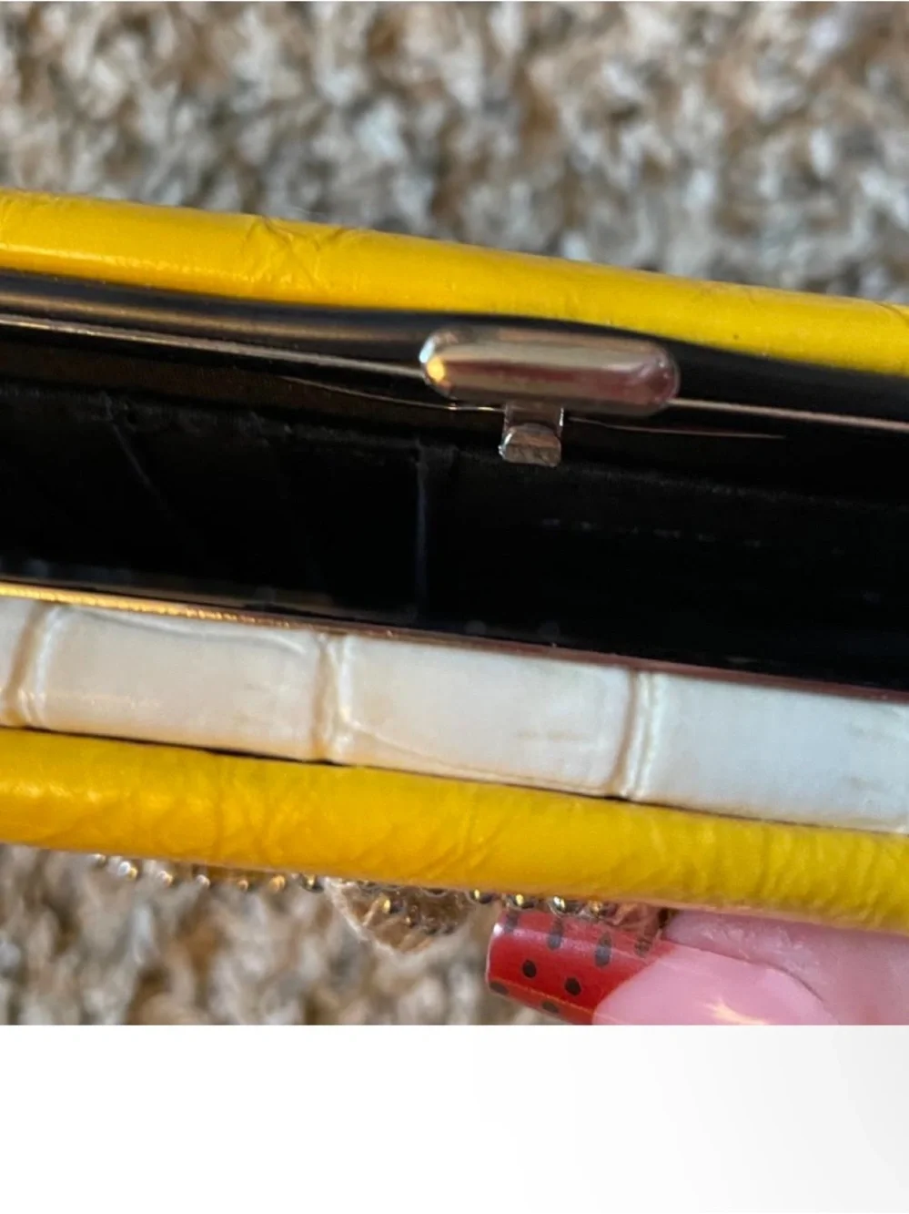 N/A yellow wallet